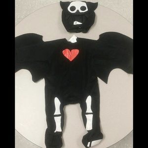 Infant costume